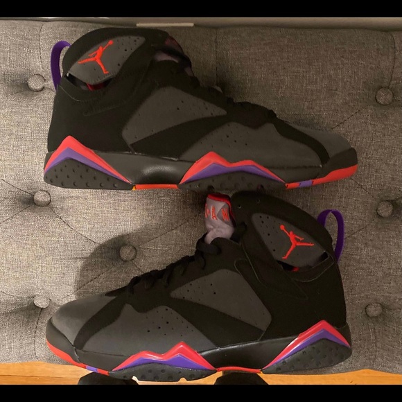 Jordan DMP 7 Bundle - Picture 3 of 11